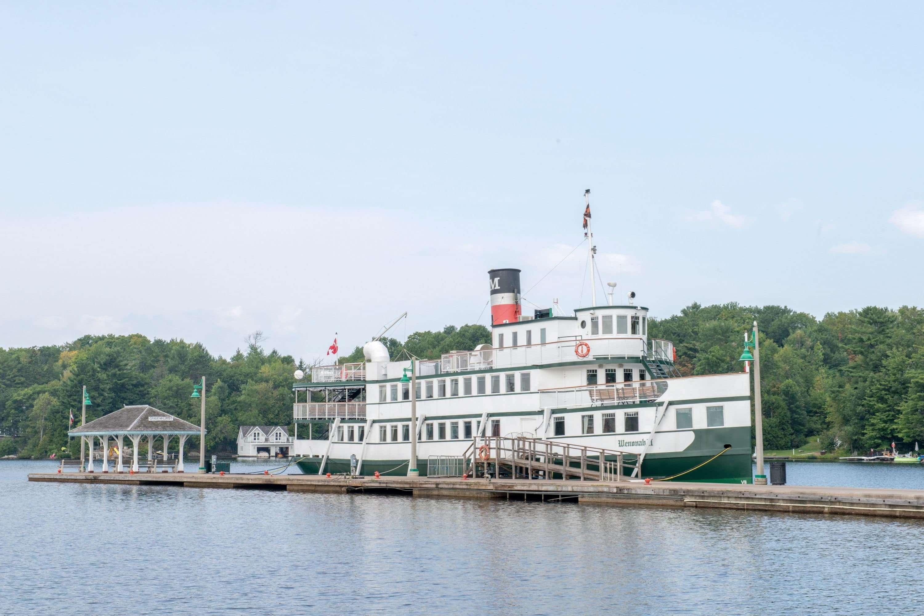 Howard Johnson by Wyndham Gravenhurst Exteriör bild